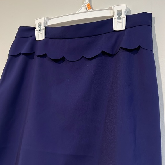 Banana Republic pencil skirt size 6 3/$20 - Picture 2 of 5